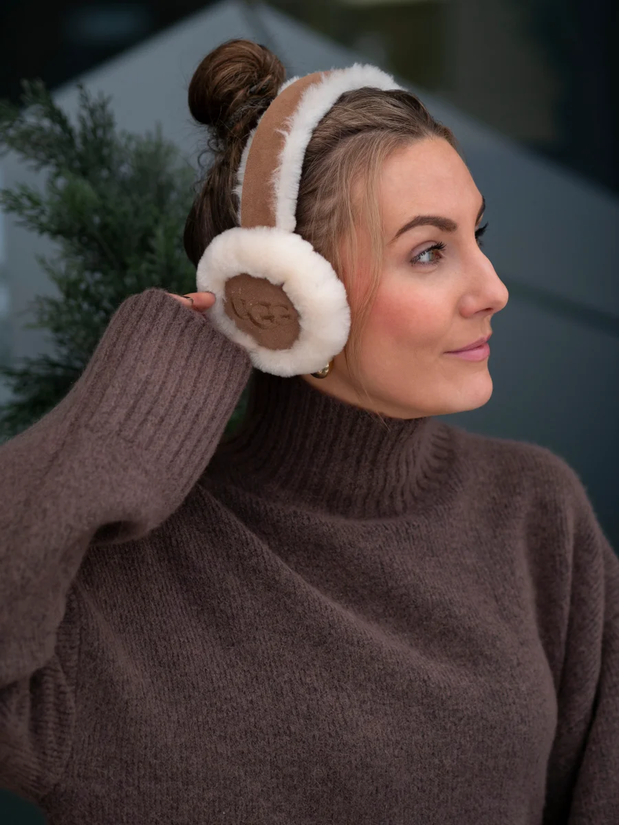 W Sheepskin Embroidery Earmuff Chestnut