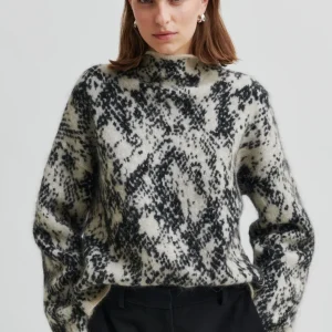 Second Female Sway Knit T-Neck