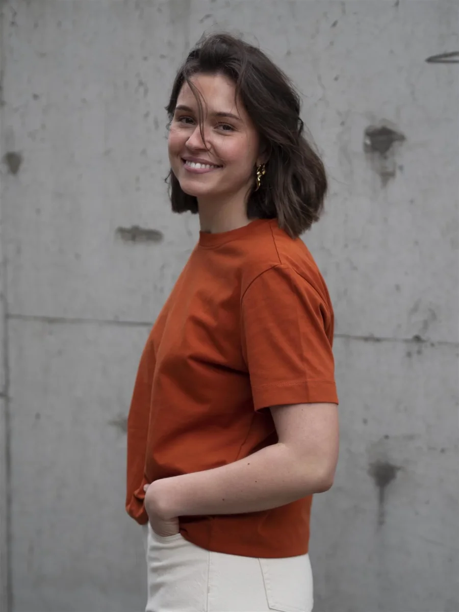 Essential Boxy Tee Rust - Image 4