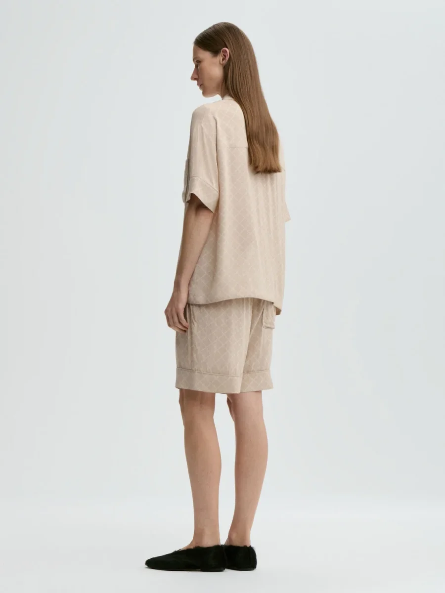 LIANO Shorts Beige - Image 4